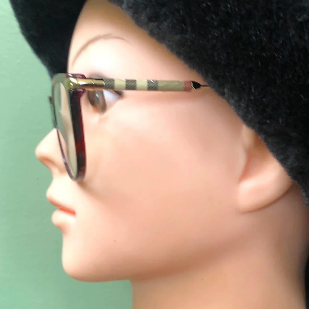 Burberry Authentic Tortoise Eyewear - Size Regular W/ COA